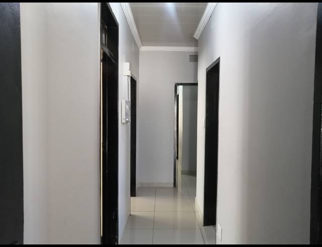 3 BEDROOM FREESTANDING SOLD IN STILFONTEIN EXT 3